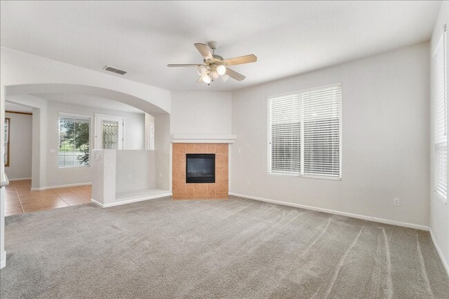 Building Photo - 1073 Huntly Dr