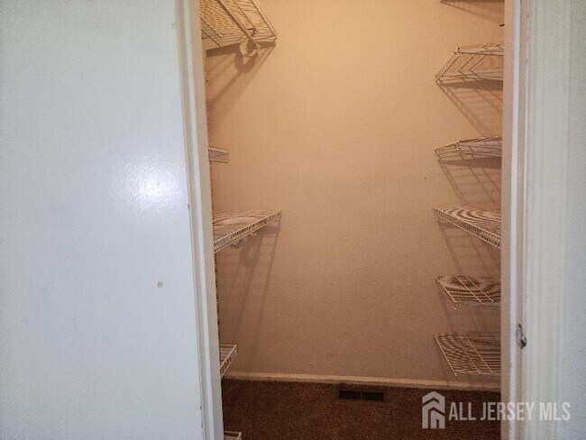 Building Photo - 4 Covington Ct