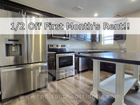 Building Photo - Bright & Clean 3 Bedroom, 2.5 Bathroom Tow...