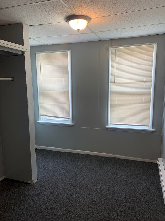 Building Photo - 1948 Mosher St