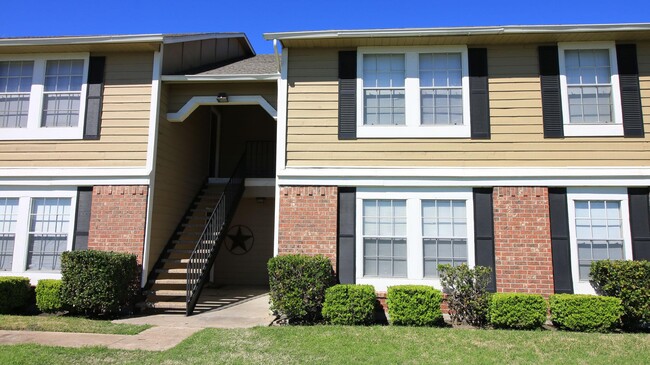 Building Photo - Arbors Of Taylor