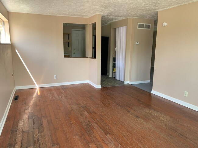 Building Photo - 3611 Rollins St