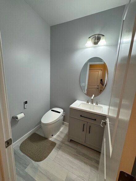 Building Photo - 3192 Fallen Leaf St