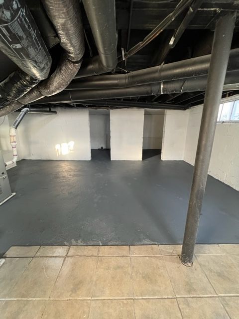 Building Photo - 1213 Oakwood Ave