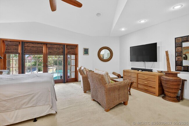 Building Photo - 22519 Esplanada Cir