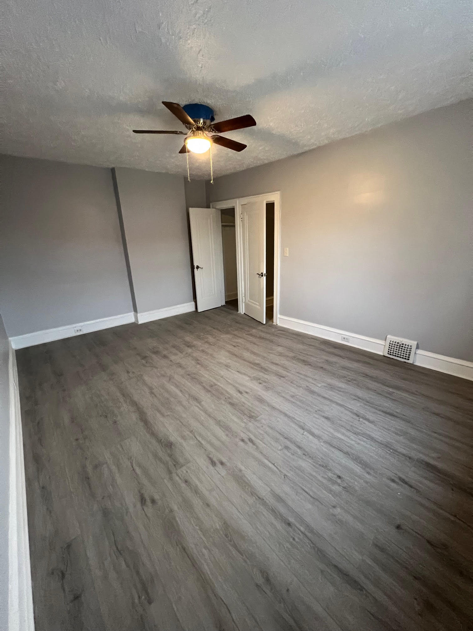 Building Photo - 2215 Godnor Rd