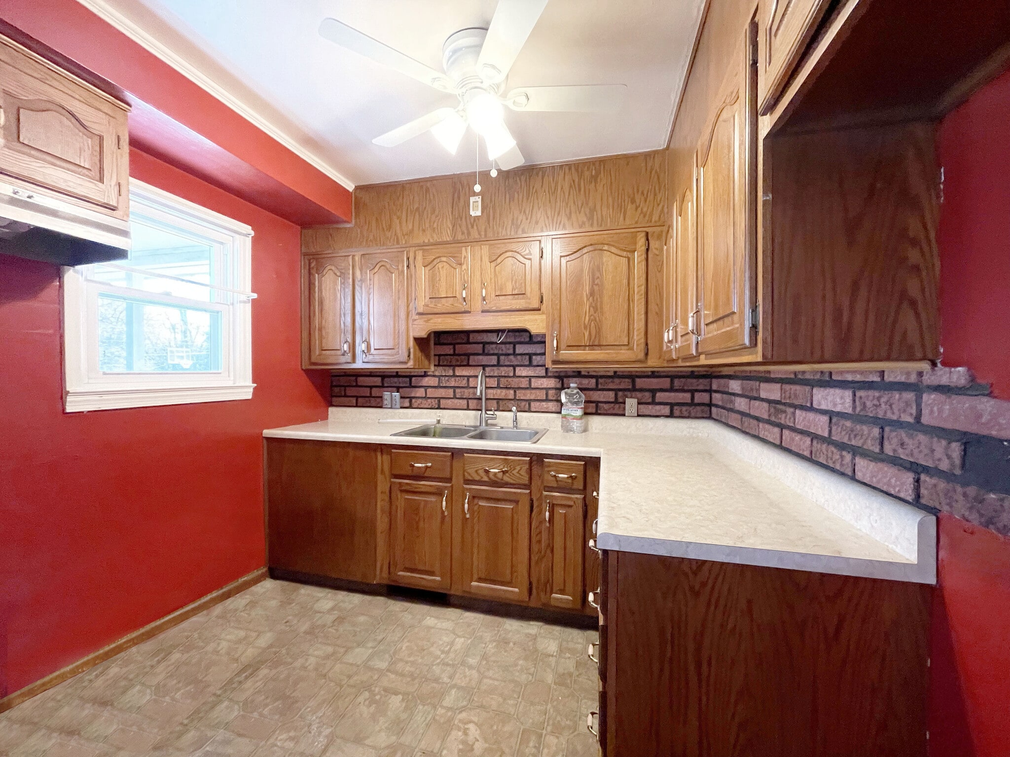 Building Photo - 1345 S Liberty St