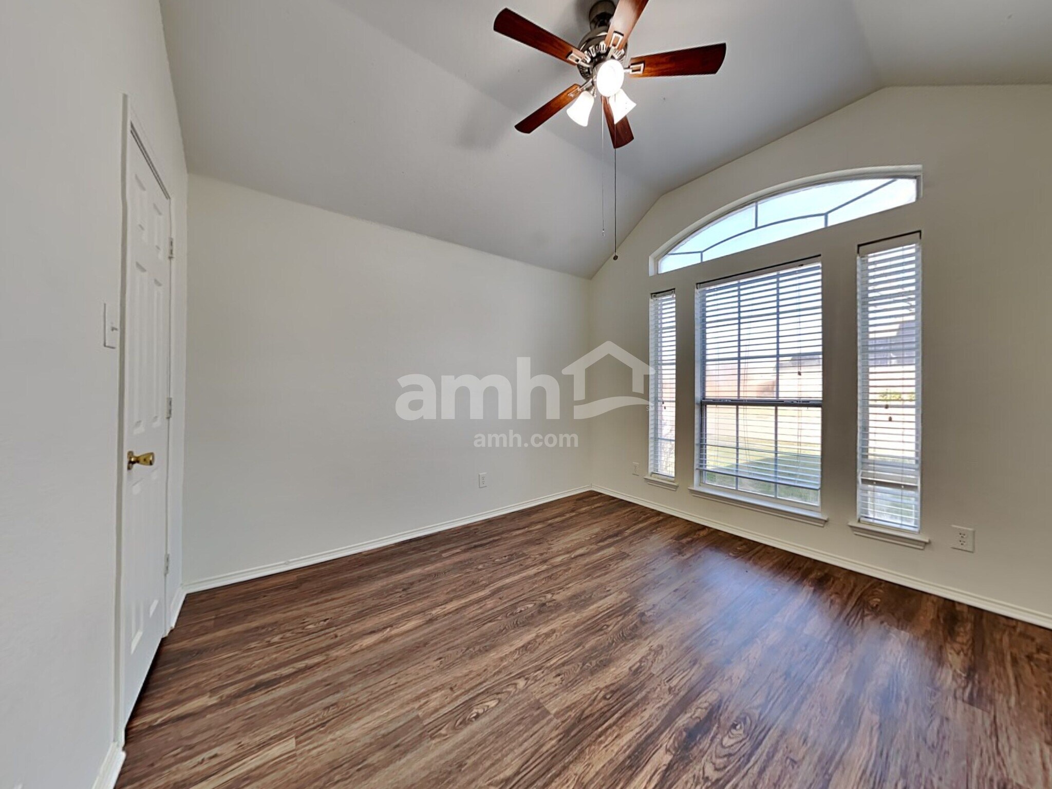 Building Photo - 1013 White Marlin Dr