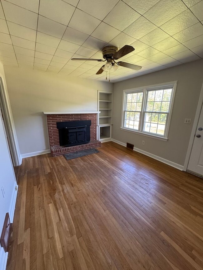 Building Photo - Pageland Rental Available
