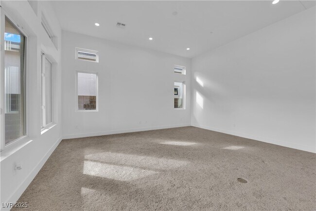 Building Photo - 11049 Concord Vly Dr