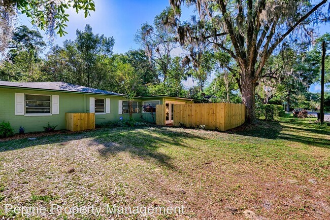 Building Photo - 3 br, 1 bath House - 725 NW 33rd Ave