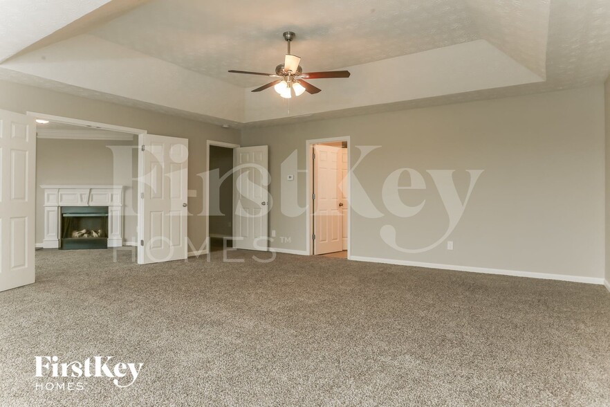 Building Photo - 1294 Oak Knoll Ct