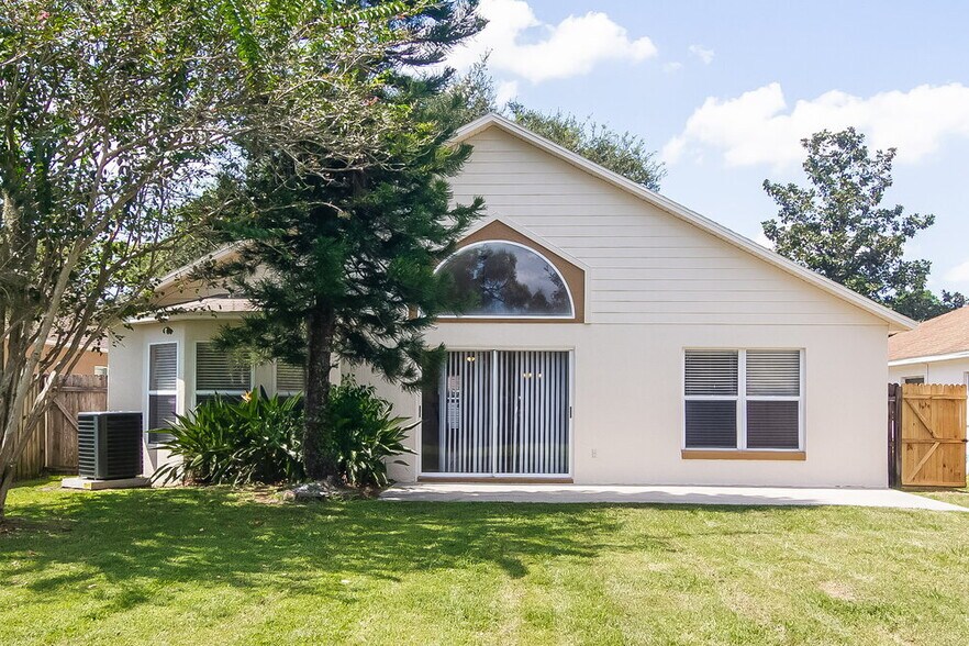 Building Photo - 1634 Sand Key Cir