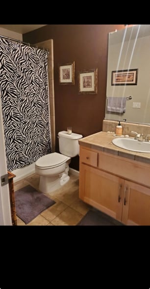 Building Photo - 4358 Fitzwilliam St