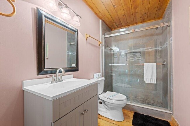 Building Photo - 49 Dandelion Ln