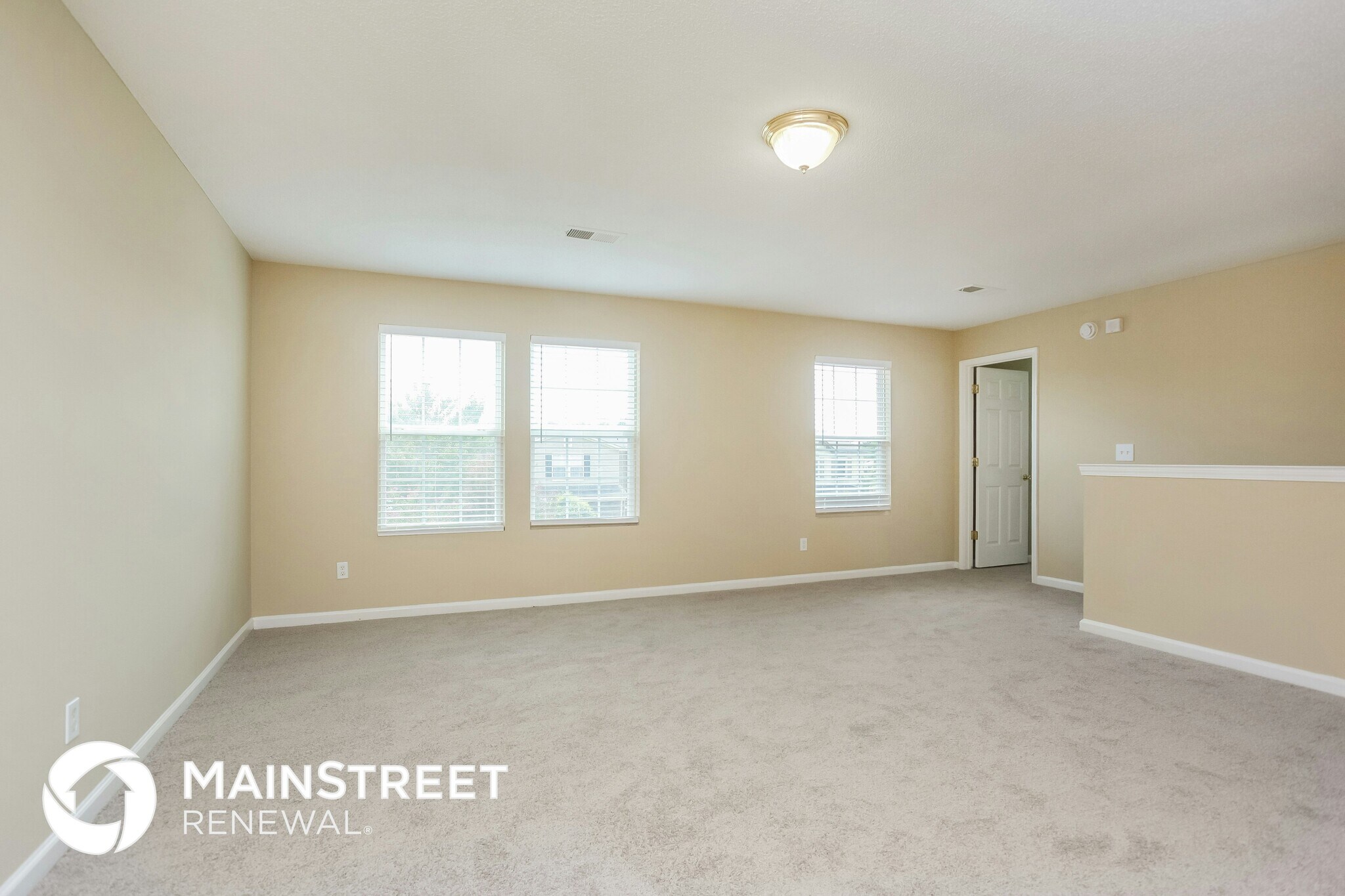 Building Photo - 9996 Chariden Dr