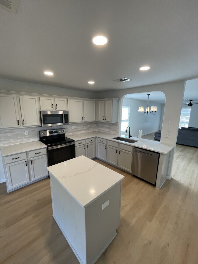 Building Photo - 6715 Gunlock Creek