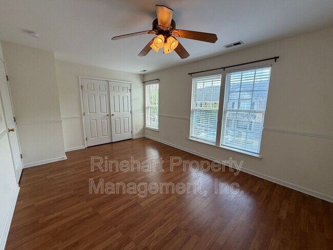 Building Photo - 737 Atherton Way