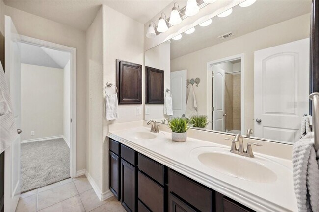 Building Photo - 25619 Poerner Trail