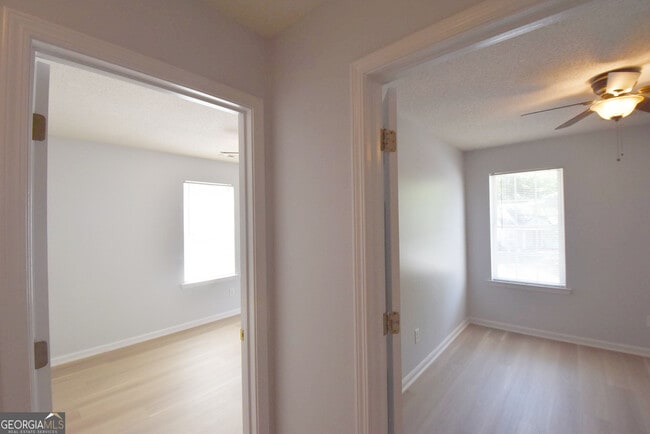 Building Photo - 402 Sherrels Ford