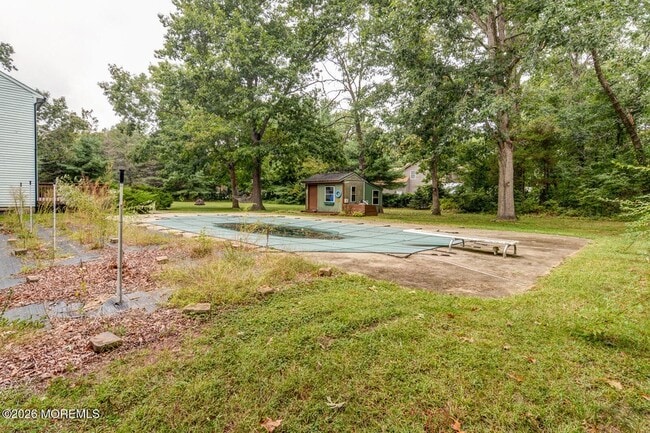 Building Photo - 195 Edgemere Ct