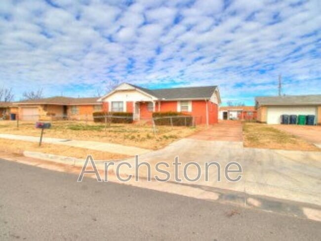 Building Photo - 2945 SW 54th St