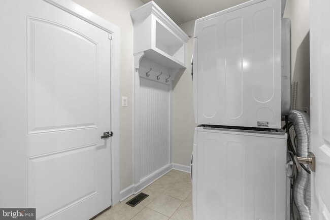 Building Photo - 10513 Rossini Ln