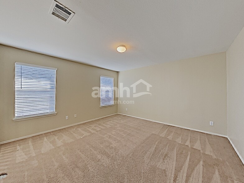 Building Photo - 9616 Dawn Trl