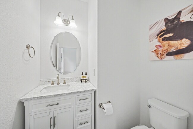 Building Photo - 1530 Castle Creek Cir