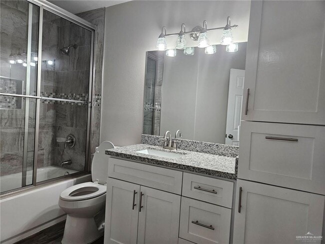 Building Photo - 23 Del Monte Dr