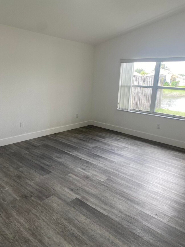 Building Photo - 8764 Chunnel Dr