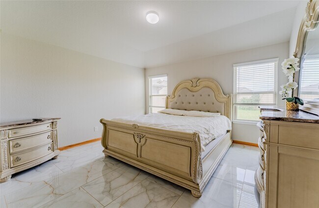 Building Photo - 5431 Tindarey Bluff Trail