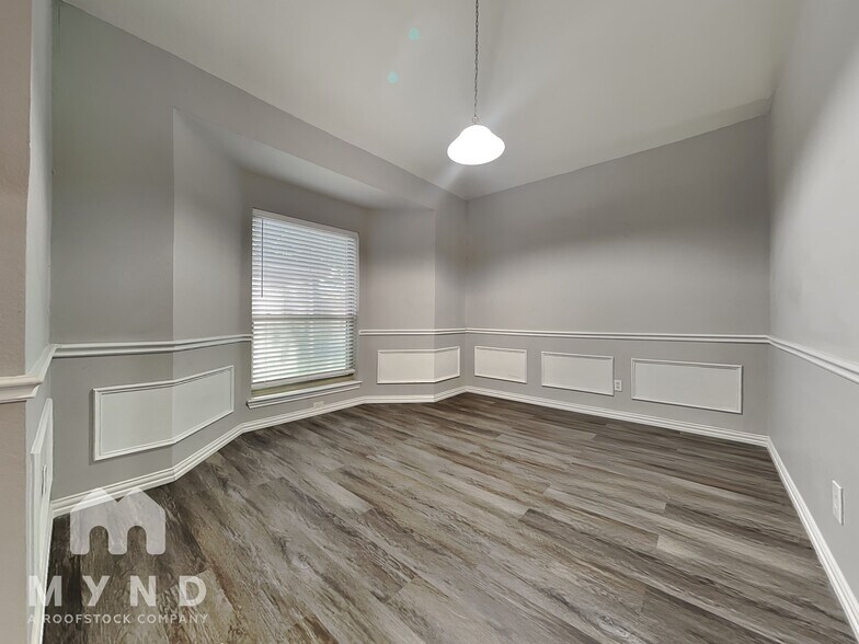Building Photo - 1000 Galaxy Dr