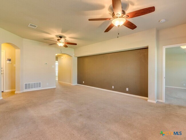 Primary Photo - 216 Teron Dr