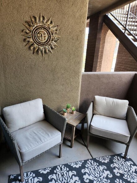 Patio - 2028 E River Rd