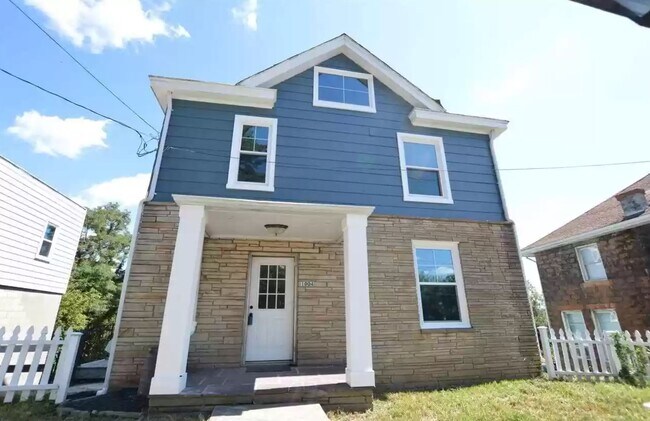 Primary Photo - 1004 Willey St