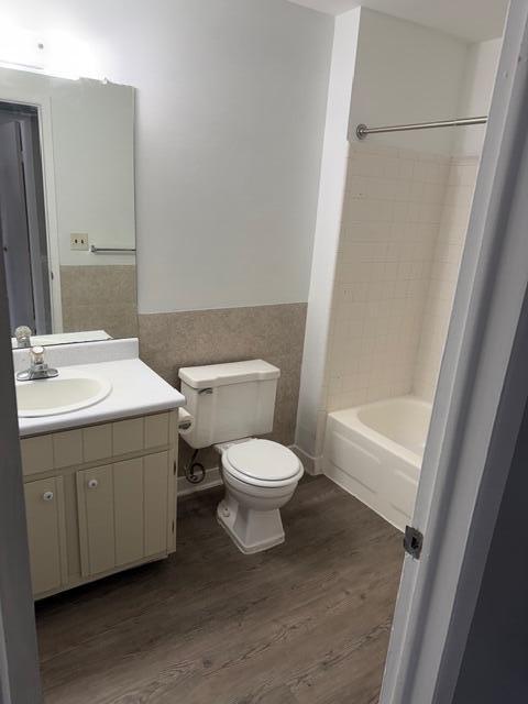 Building Photo - 41320 Northwind Dr