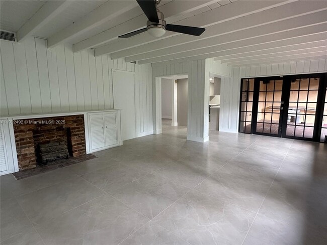 Building Photo - 6720 SW 50th Terrace