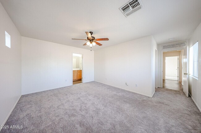 Building Photo - 2428 S 84th Gln