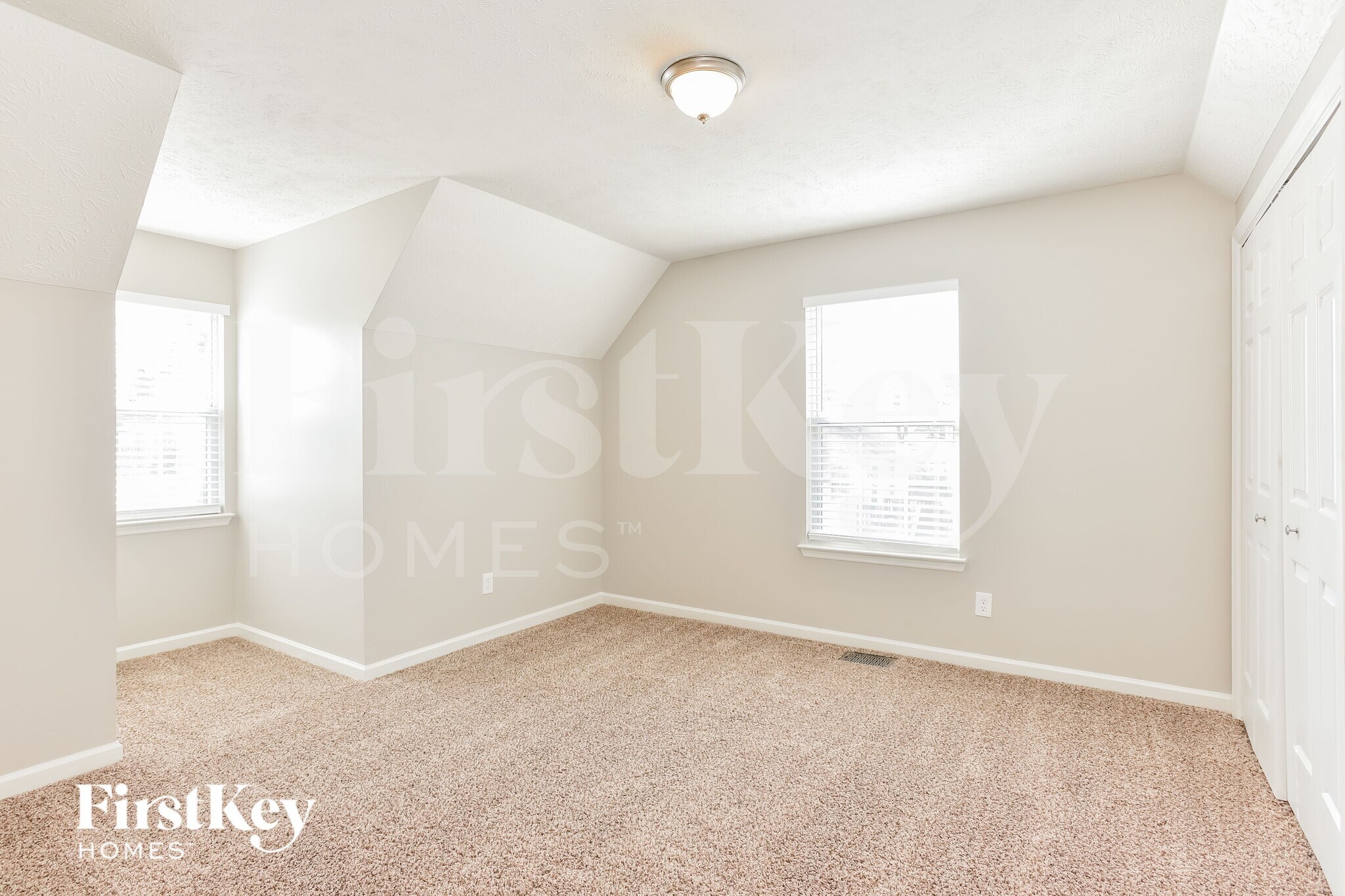 Building Photo - 204 Merritt Dr