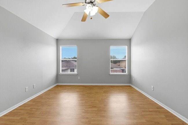 Building Photo - 14022 Crestbourne Ct