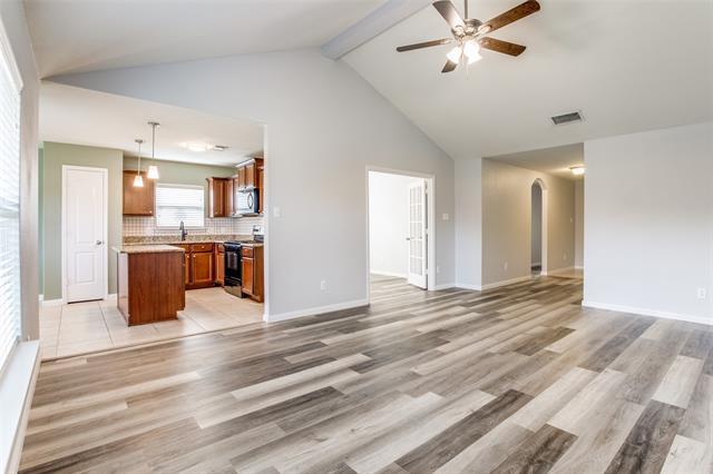 Primary Photo - 1404 Shumard Dr