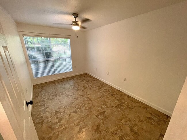 Building Photo - Updated 2-Bedroom Condo in Prime South Kihei Location in Keonekai Villages