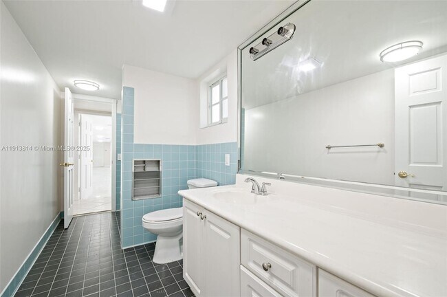 Building Photo - 13000 Old Cutler Rd