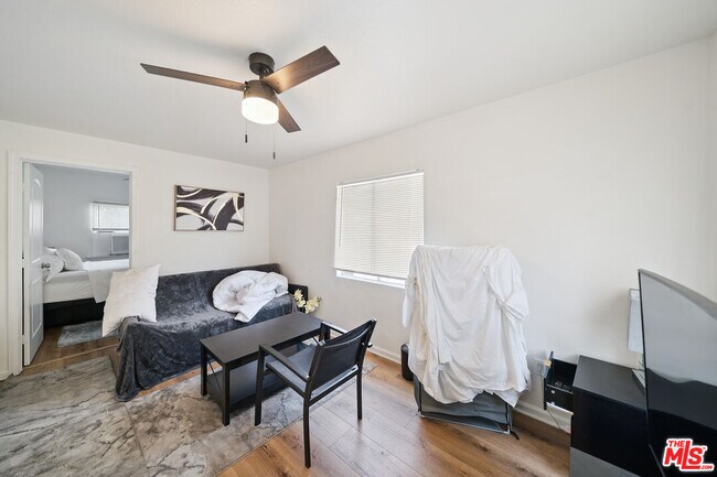 Building Photo - 1163 W 38th St