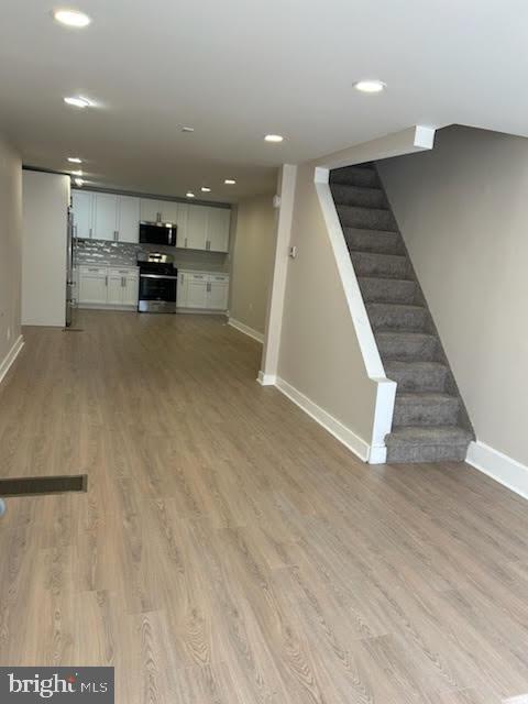 Building Photo - 1952 Mutter St