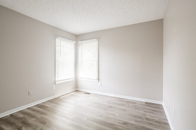 Building Photo - 3397 Brook Spring Dr