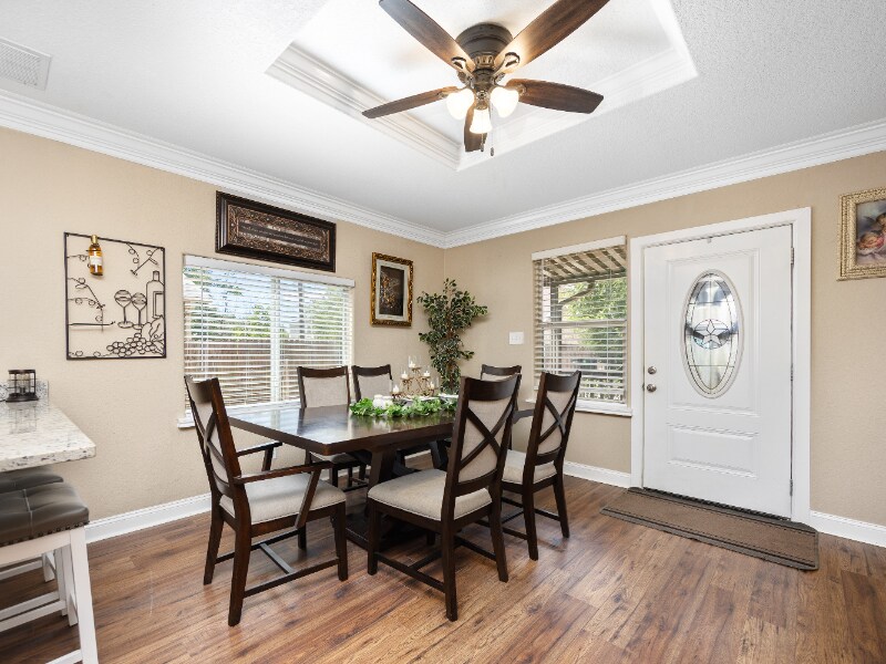 Building Photo - 1826 W French Pl