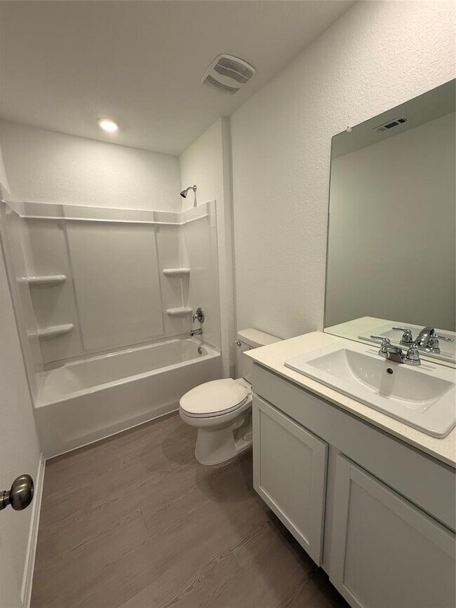 Building Photo - 309 Brannigan Dr