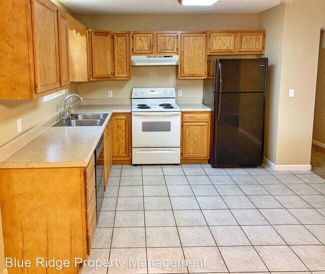 Building Photo - 3 br, 2 bath House - 972 Kendrick Creek